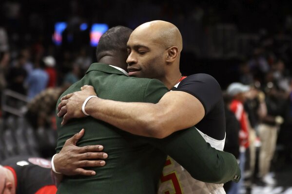 Column Vince Carter knew end was near but not this soon AP News